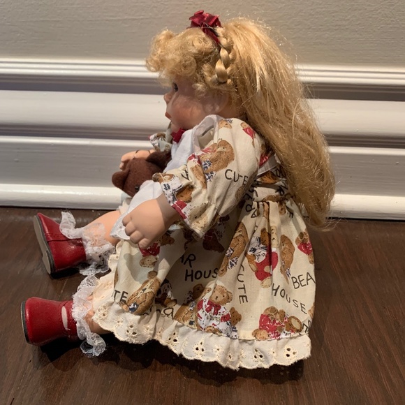 Collectible Doll - Picture 5 of 10